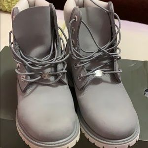 TIMBERLAND women’s size 7